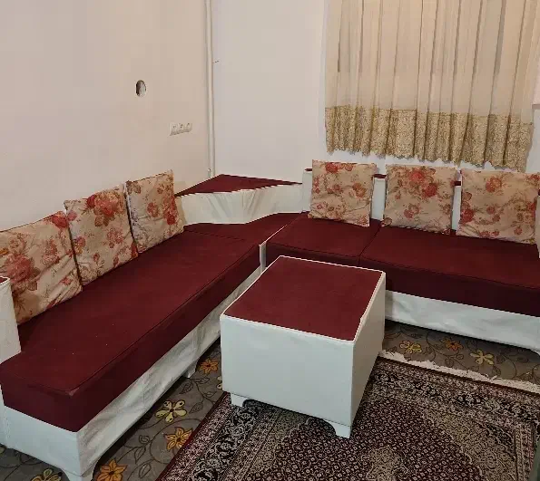 مبل ۷ نفره L به همراه دکور تزئینی|مبلمان خانگی و میز عسلی|مریوان, |دیوار