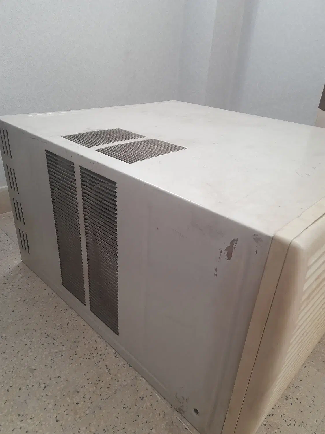کولرگازی پنجره ای ۲۴ هزار جنرال گلد اصل کره|کولر گازی و فن‌کوئل|تهران, سجاد|دیوار