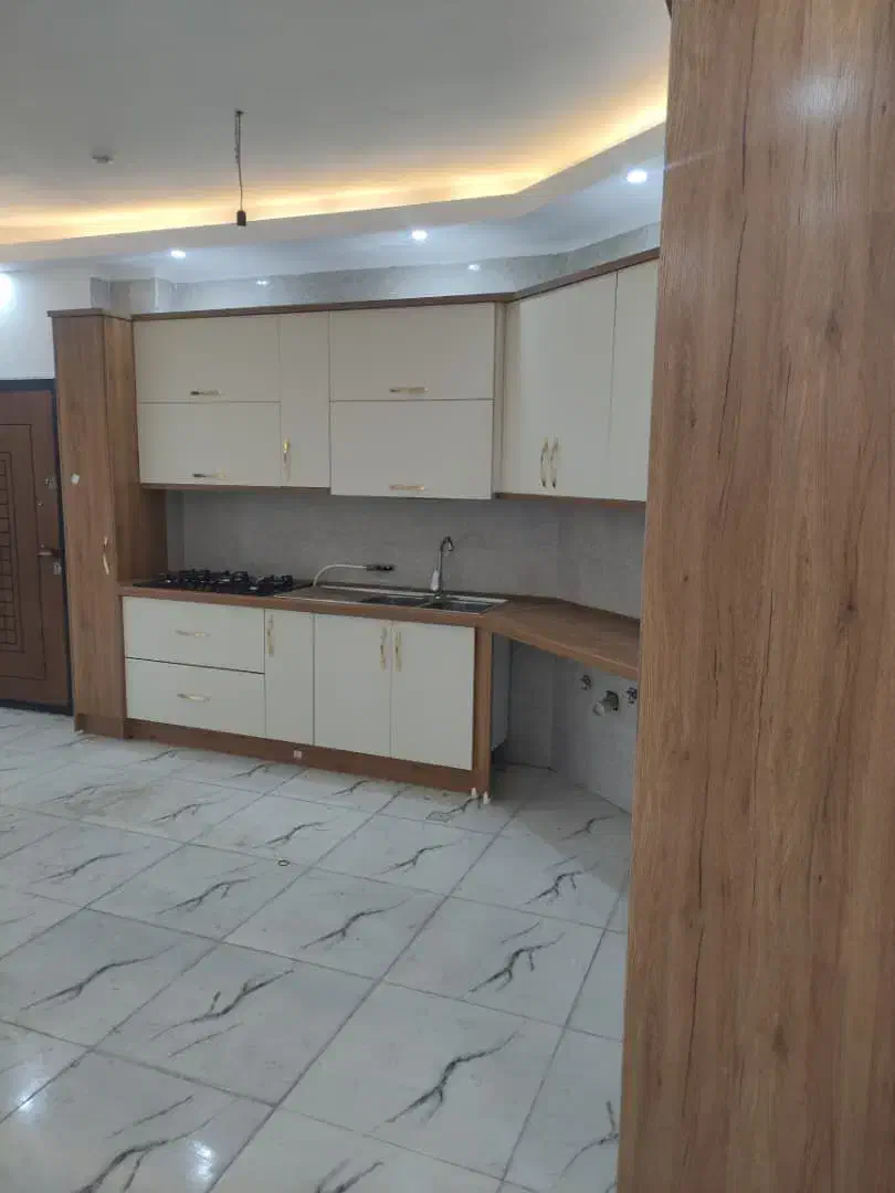 ۱۰۵ متر بلوار شیرودی ۲ خواب آپارتمان / کد ۷۶۵۲|فروش آپارتمان|تنکابن, |دیوار