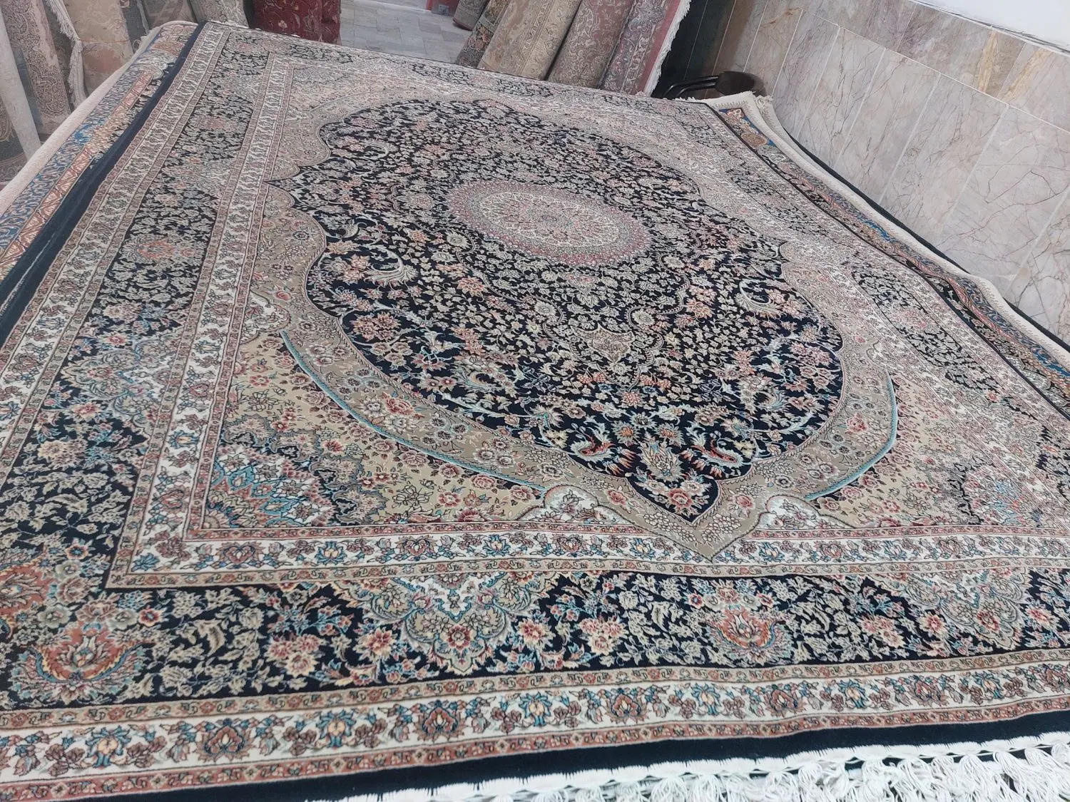 فرش|فرش|مشهد, عبادی|دیوار