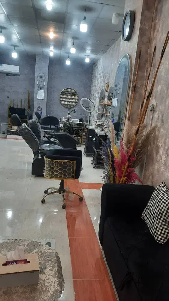 لوازم آرایشگاه زنانه|آرایشگاه و سالن‌های زیبایی|جم, |دیوار