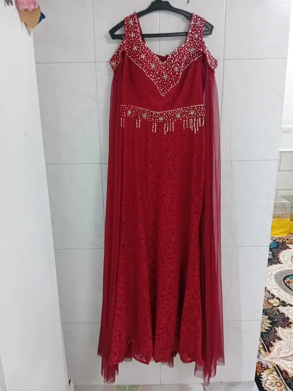 لباس مجلسی|لباس|کاشان, ملاصدرا|دیوار