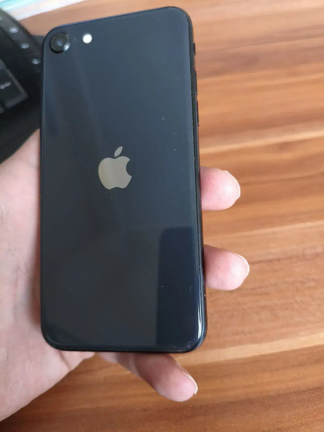 آیفون se2020|موبایل|بیجار, |دیوار