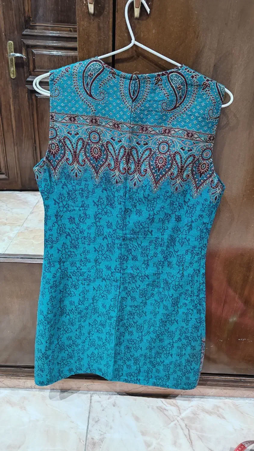 مانتو|لباس|آمل, |دیوار