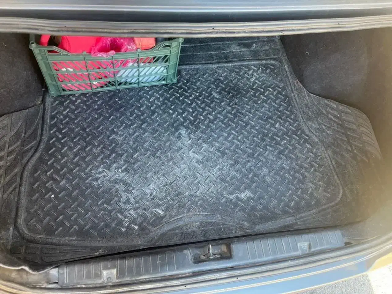 ام وی ام ۵۳۰ تک برگ سند مدل ۹۴ یه گلگیر رنگ|خودرو سواری و وانت|شاهرود, |دیوار