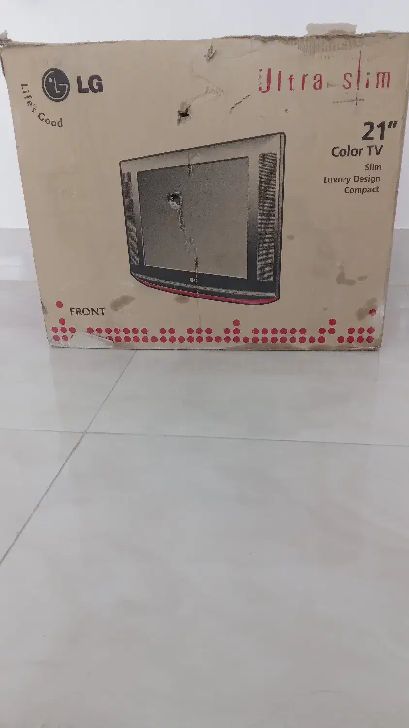 فروش تلوزیون الجی ۲۱ همراه بادستگاه دیجیتال|تلویزیون و پروژکتور|بهشهر, |دیوار