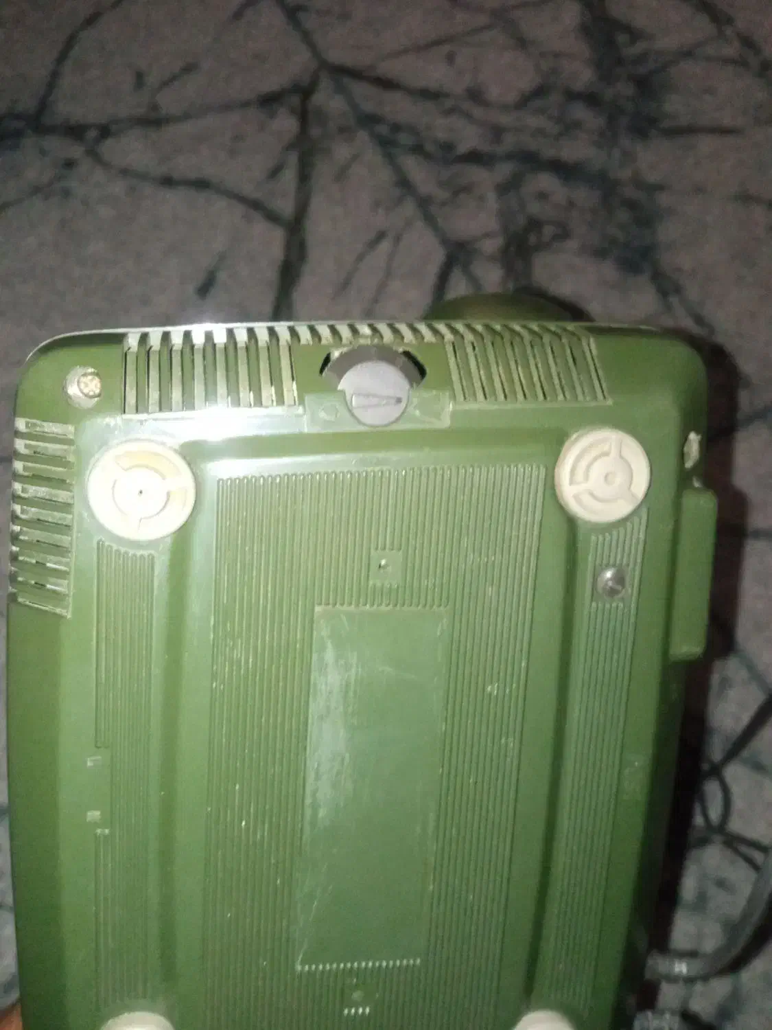 گوشی المانی|تلفن رومیزی|کاشان, کارگر|دیوار