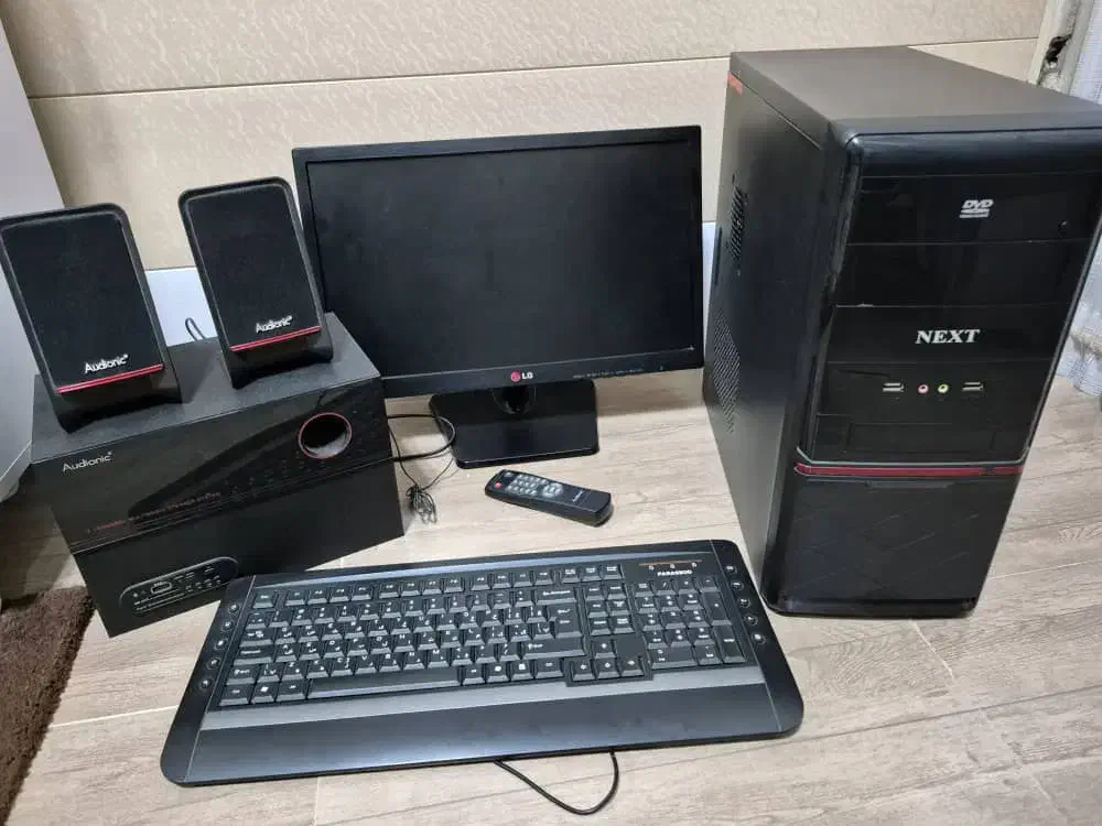 کامپیوتر رایانه|رایانه رومیزی|بندر گناوه, |دیوار