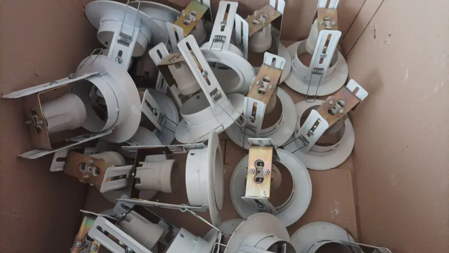 چراغ وهولدور|لامپ و چراغ|اهواز, اسلام آباد شرقی|دیوار