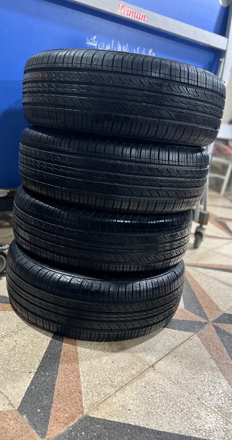 لاستیک کویر 235/55/19 فابریک لاماری ایما|قطعات یدکی و لوازم جانبی|رشت, کوی امام رضا|دیوار