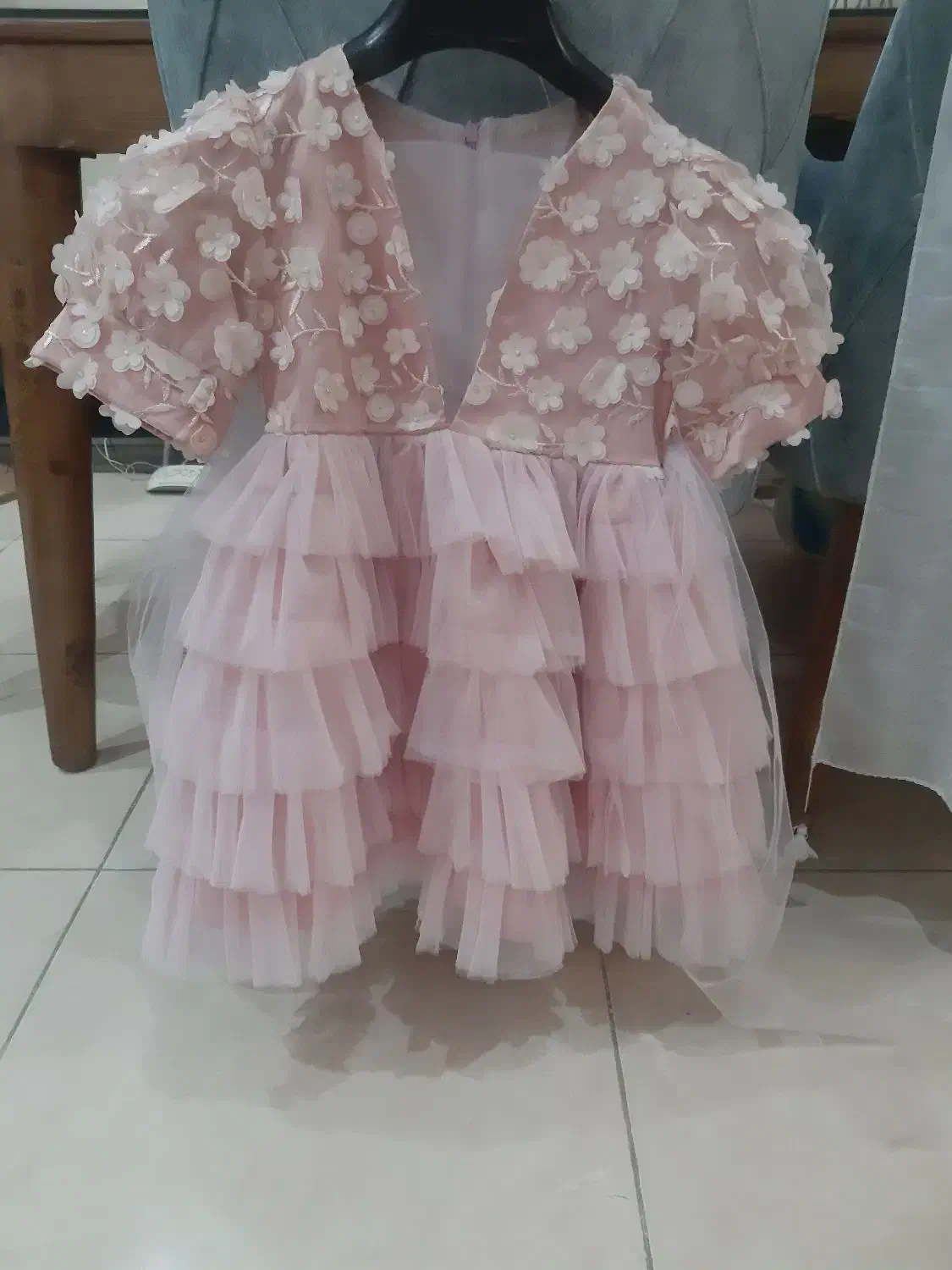 پیراهن مجلسی دخترونه|کفش و لباس بچه|رشت, گلسار|دیوار