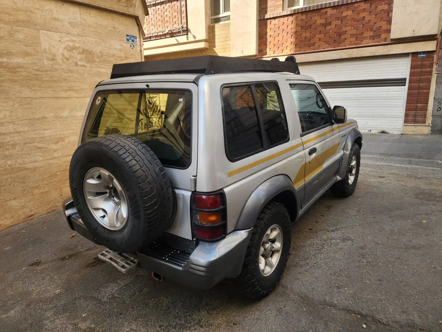 پاجرو وارداتی ۹۳ بسیار نو|خودرو سواری و وانت|تهران, اتحاد|دیوار