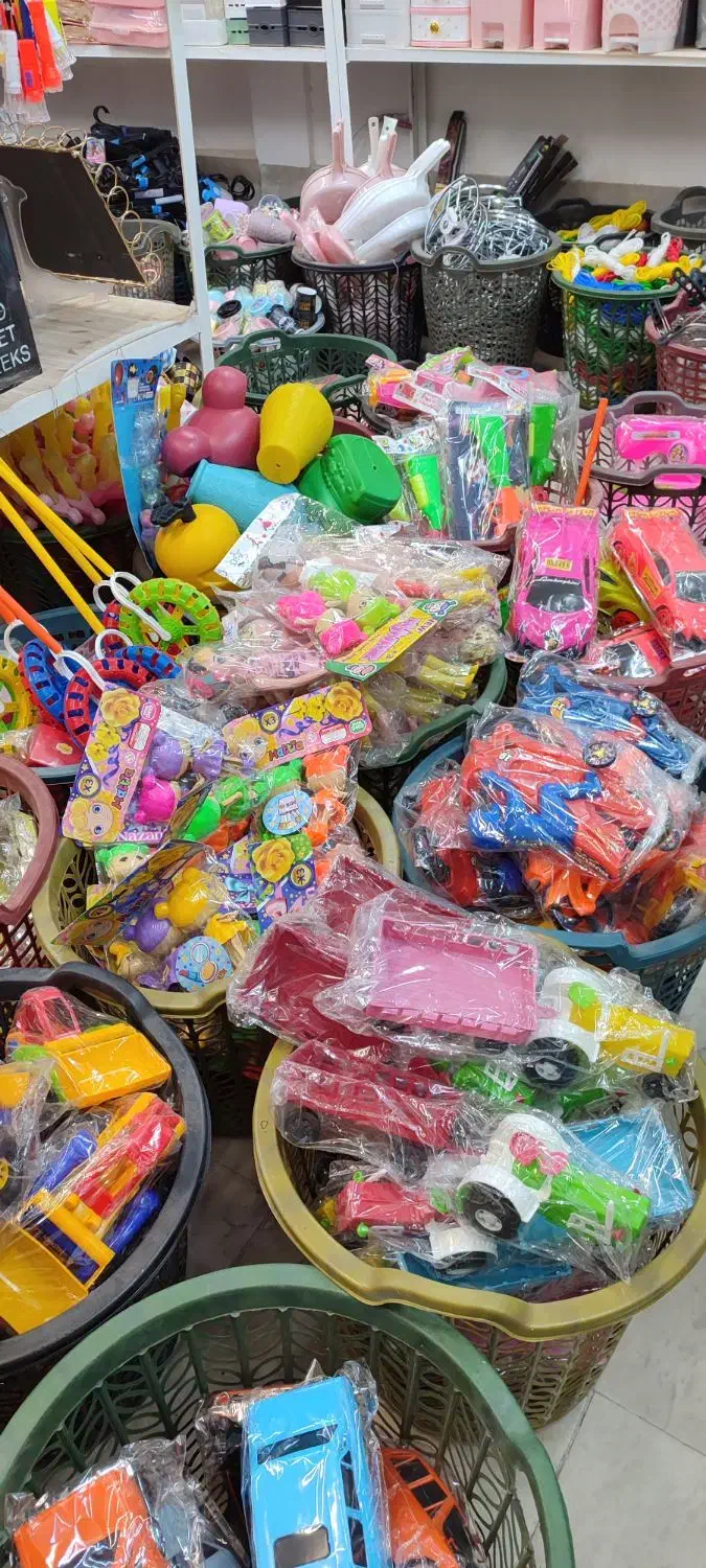 فروشنده خانم در پلاستیک فروشی حمیدی نواب|استخدام بازاریابی و فروش|اسفراین, |دیوار