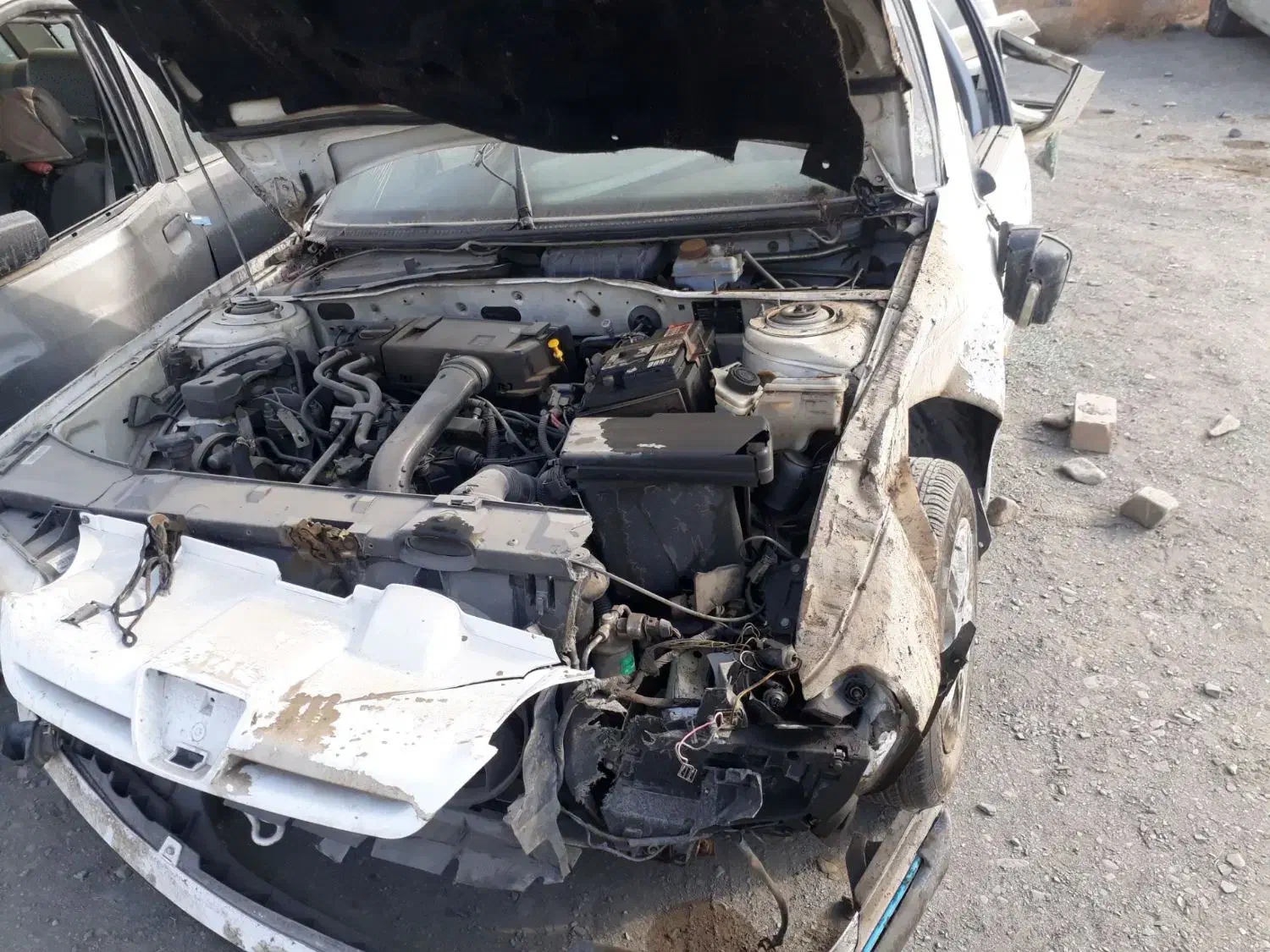 پژو پارس تصادفی|خودرو سواری و وانت|ملکآباد, |دیوار