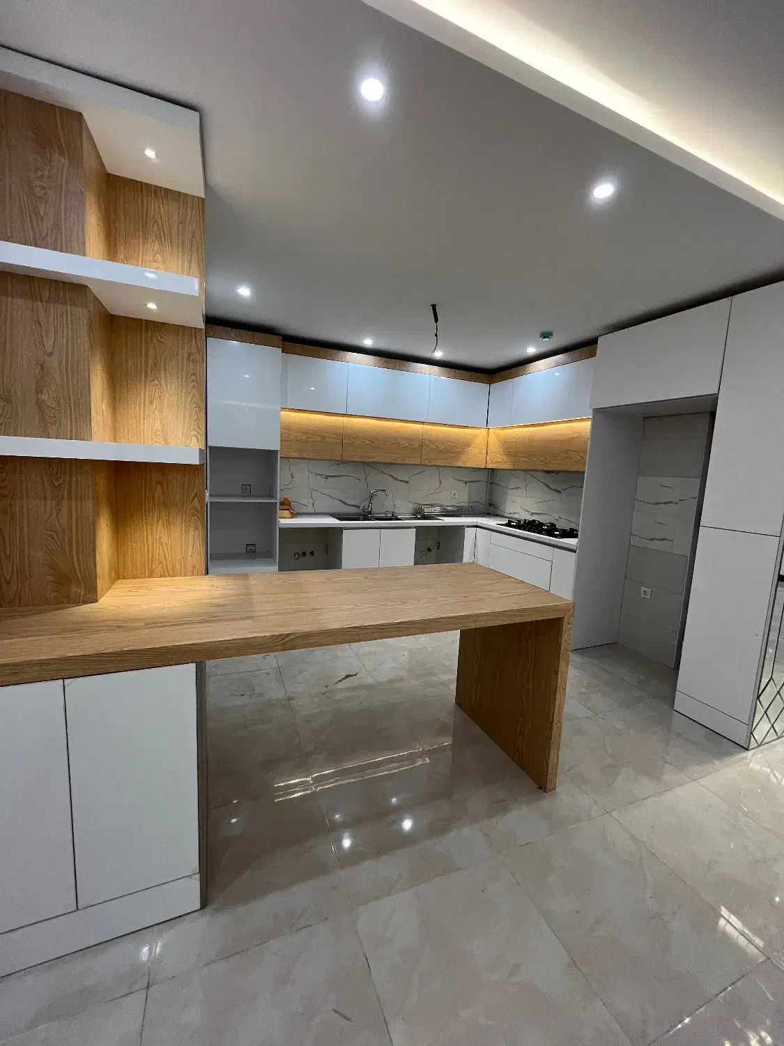 ۱۰۸ متر/ نوساز/ خوش نقشه/ کوی استادان|فروش آپارتمان|لاهیجان, کوی استادان|دیوار