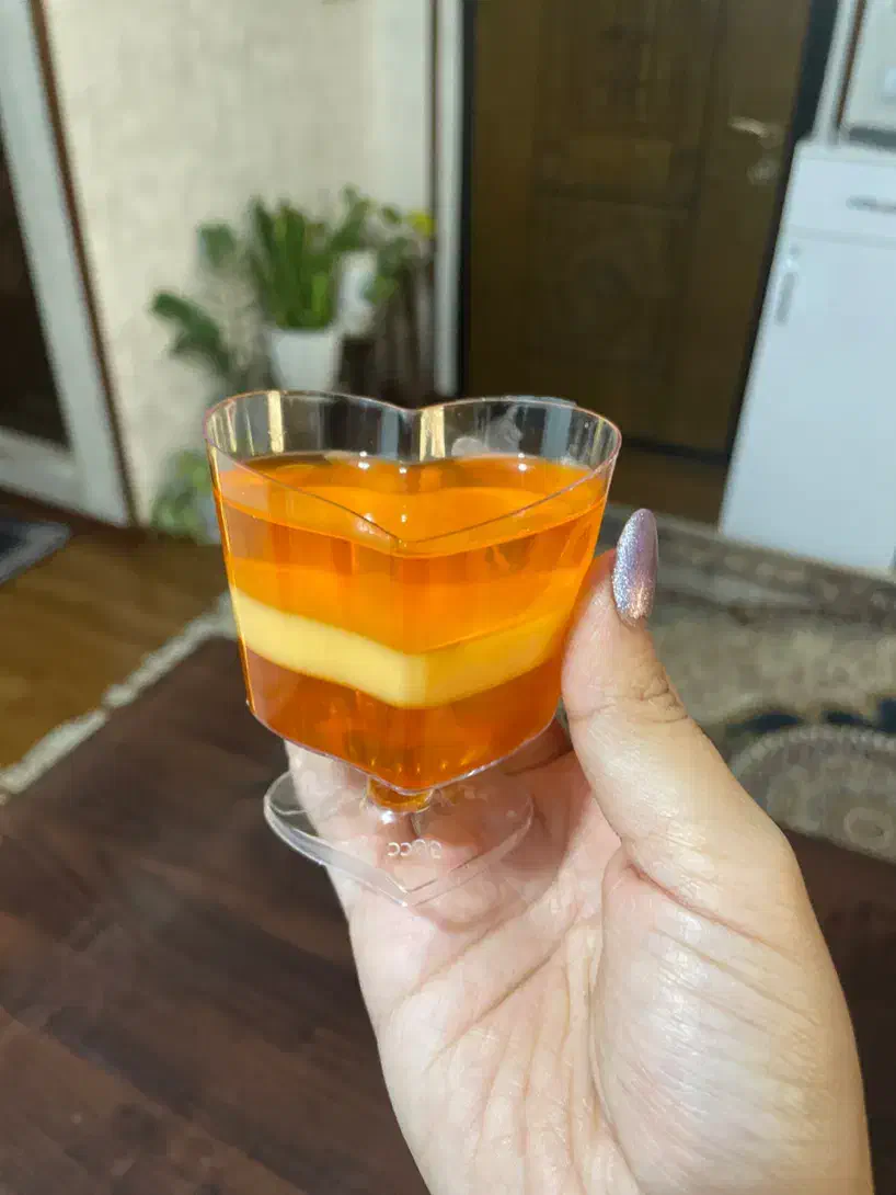 انواع ژله ودسر، کیک و کاپ کیک|خدمات پذیرایی، مراسم|یزد, |دیوار