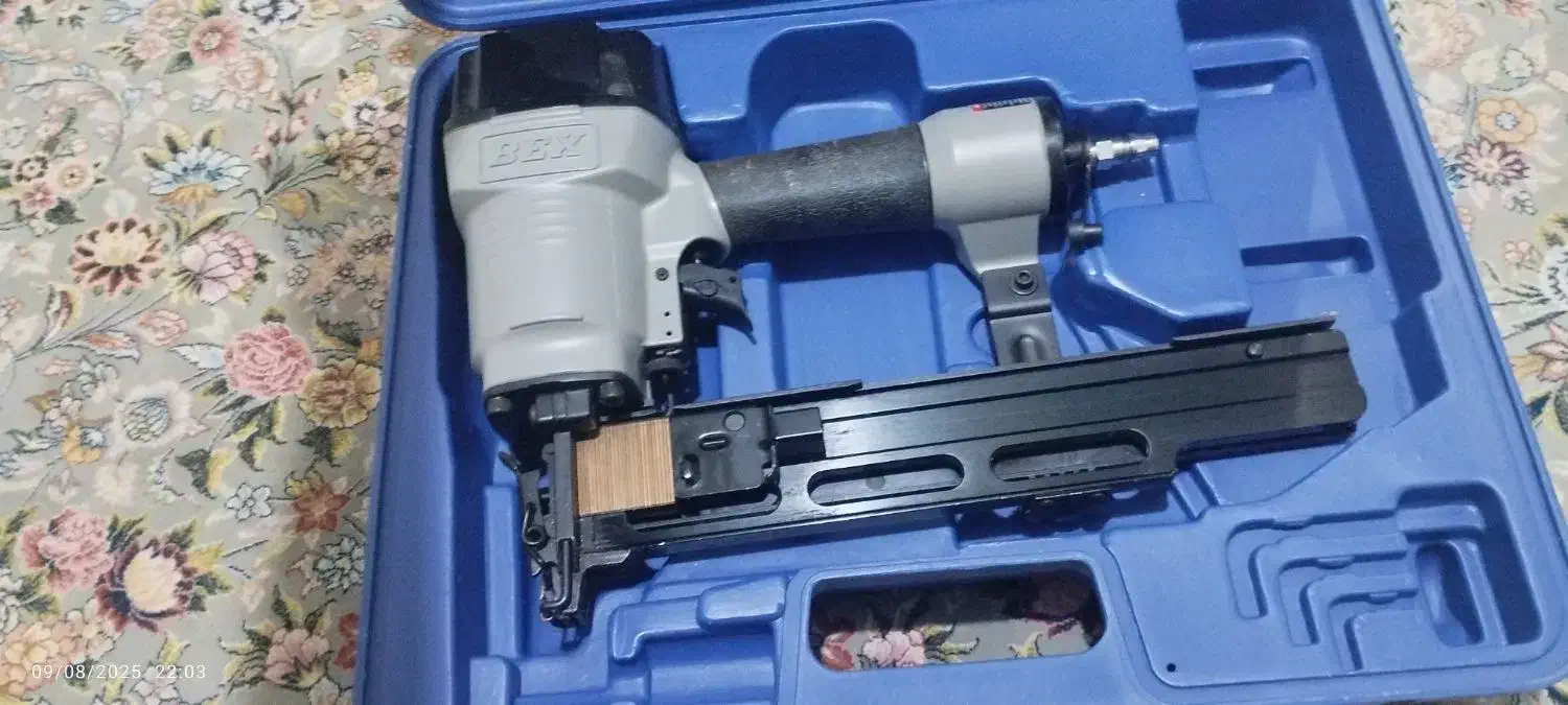 میخکوب بادی یو|ابزارآلات|پاکدشت, پاکدشت (مامازند)|دیوار