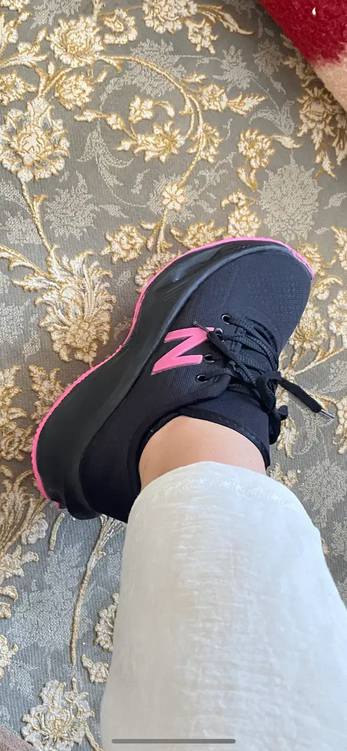 کفش|کیف، کفش، کمربند|دیواندره, |دیوار