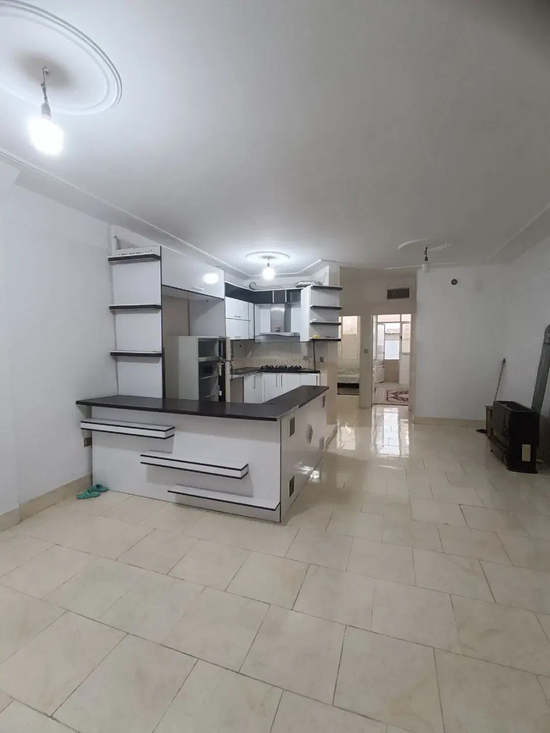 آپارتمان/۶۸متر/دوخواب/بسیارپرنور/میرزایی شمالی|فروش آپارتمان|قرچک, میرزائی شمالی|دیوار