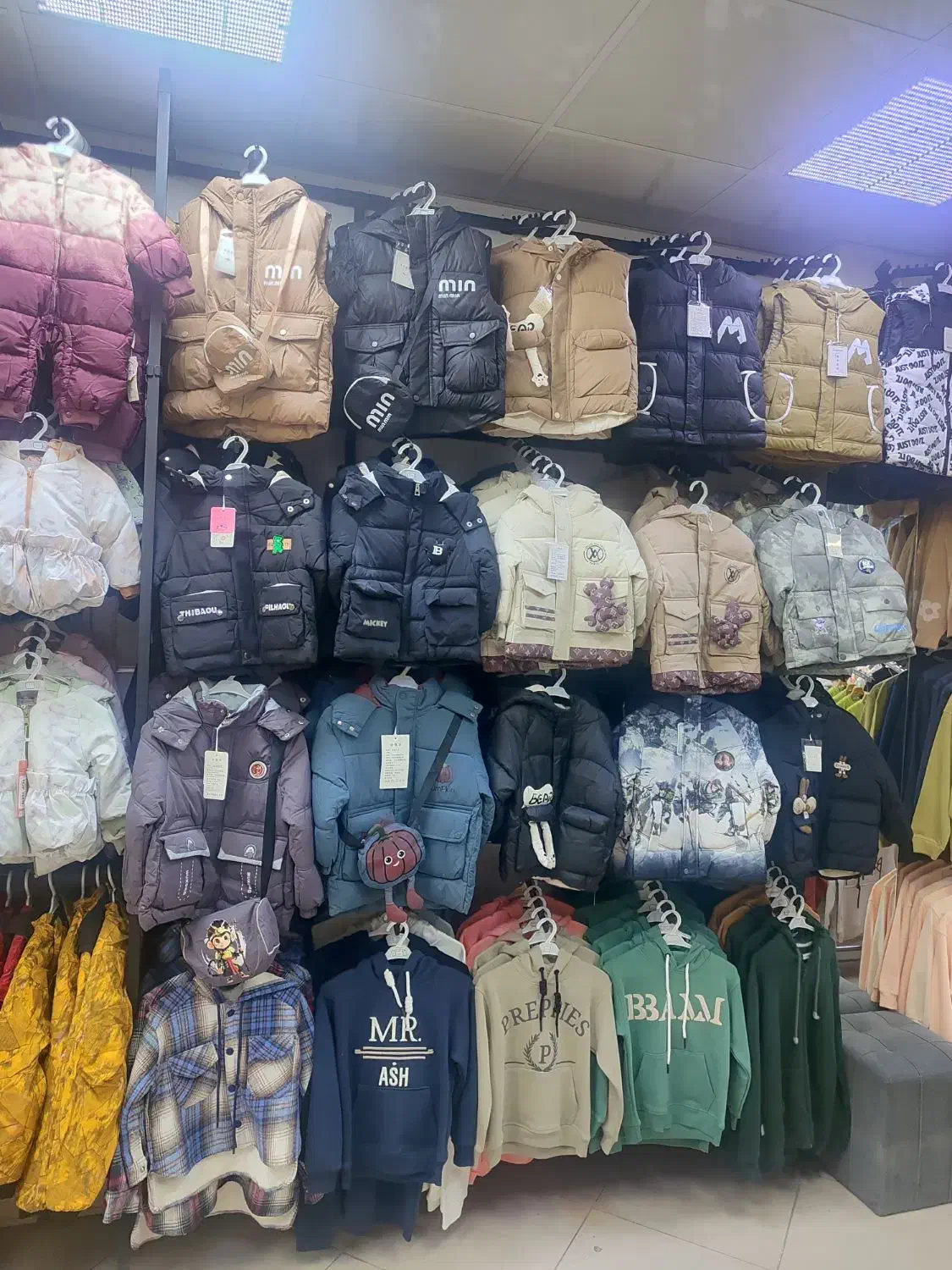 کاپشن دختر و پسر|کلکسیون و سرگرمی|سنندج, |دیوار