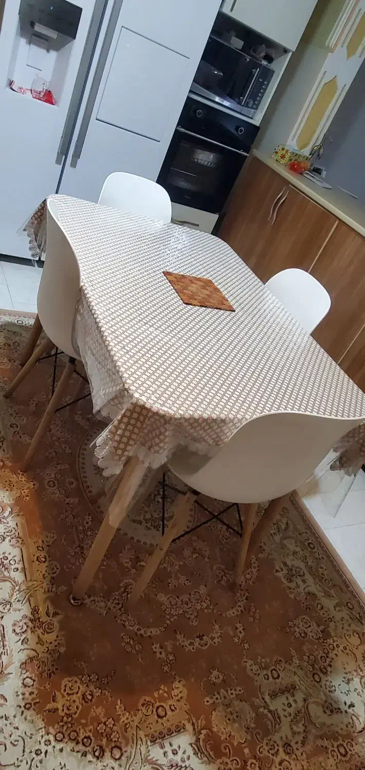 میز نهار خوری|میز و صندلی غذاخوری|ارومیه, |دیوار