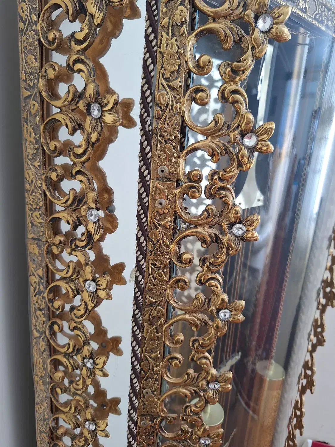 ساعت کنار سالنی تمام برنز|ساعت دیواری و تزئینی|همدان, |دیوار