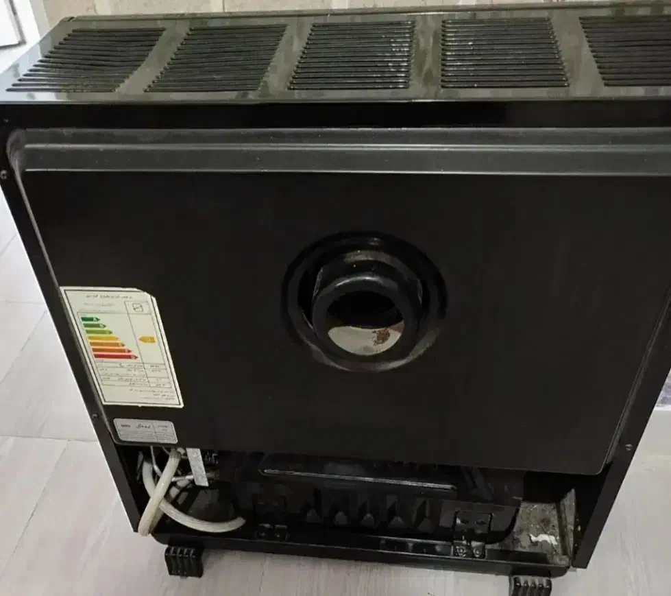 بخاری نیک کالا با 2 متر شلنگ و 4 متر لوله|بخاری، هیتر، شومینه|تهران, مختاری|دیوار