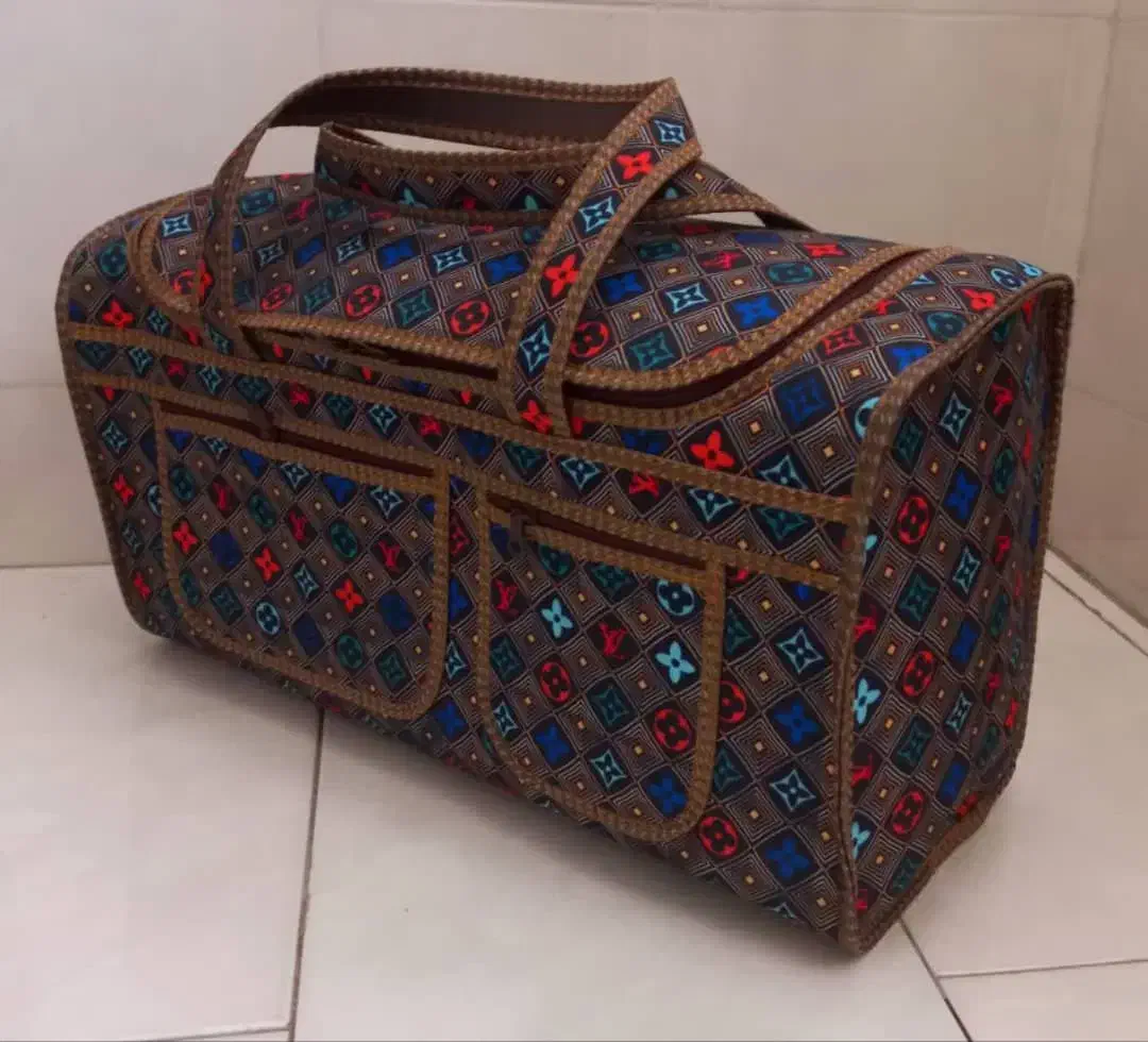 فروش انواع پتو روبالشتی ساک مسافرتی|رختخواب، بالش، پتو|صدرا-فارس, باغشهر گلبهار صدرا|دیوار