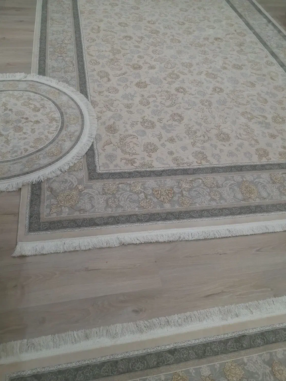 فرش ۹ متری کاشان تمیز در حد نو|فرش|خرمآباد, |دیوار