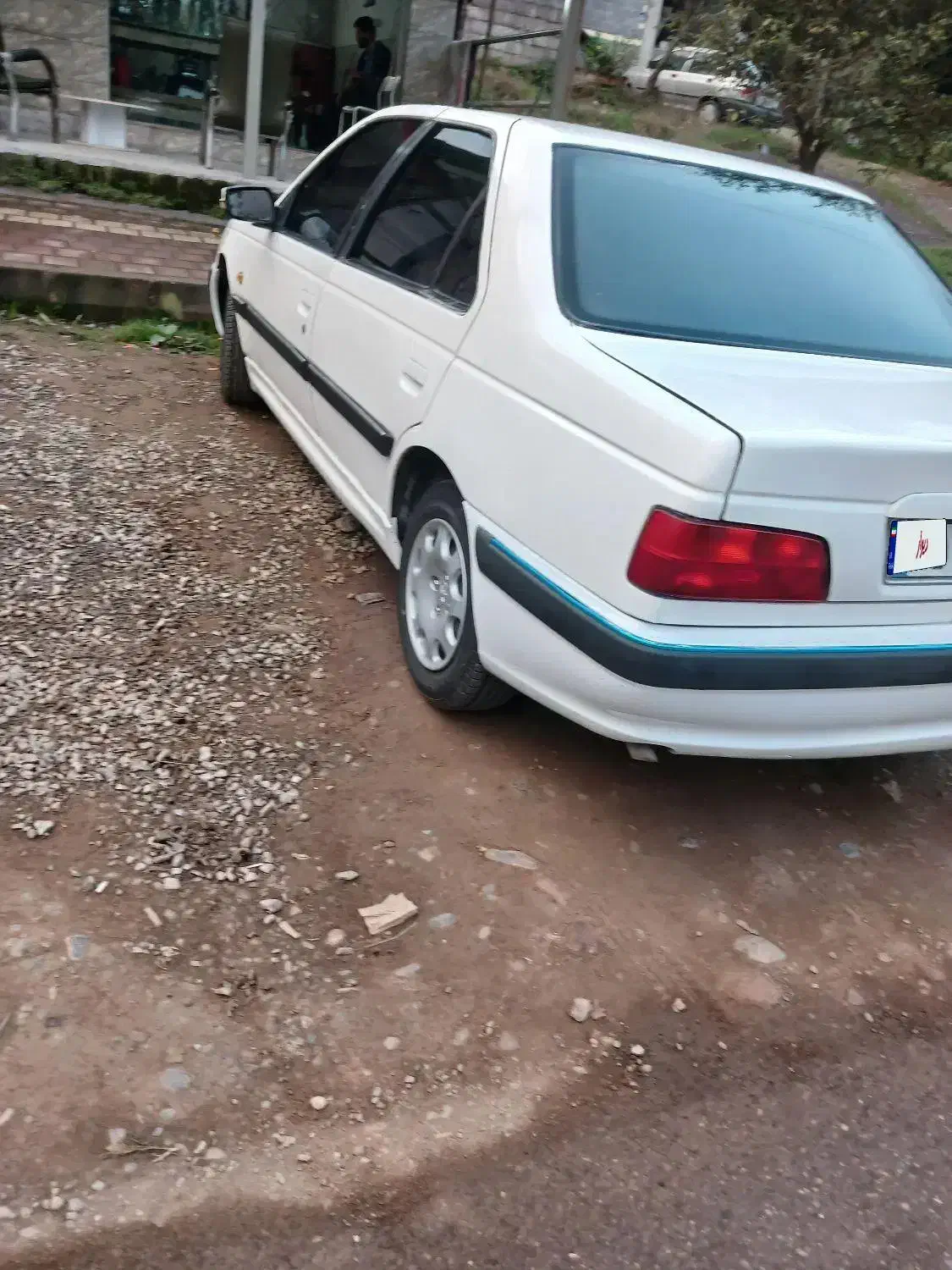 پارس مدل ۸۱|خودرو سواری و وانت|لاهیجان, کوی خزر|دیوار