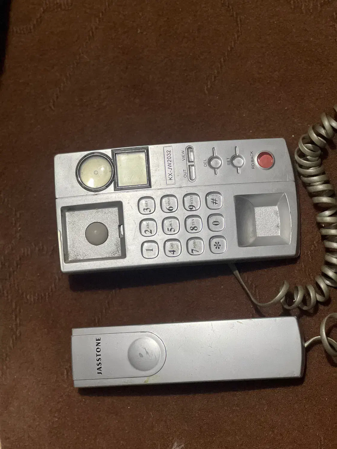 تلفن ثابت رو میزی و شارژر باطری|تلفن رومیزی|کرج, شهرک یاس جنوبی|دیوار