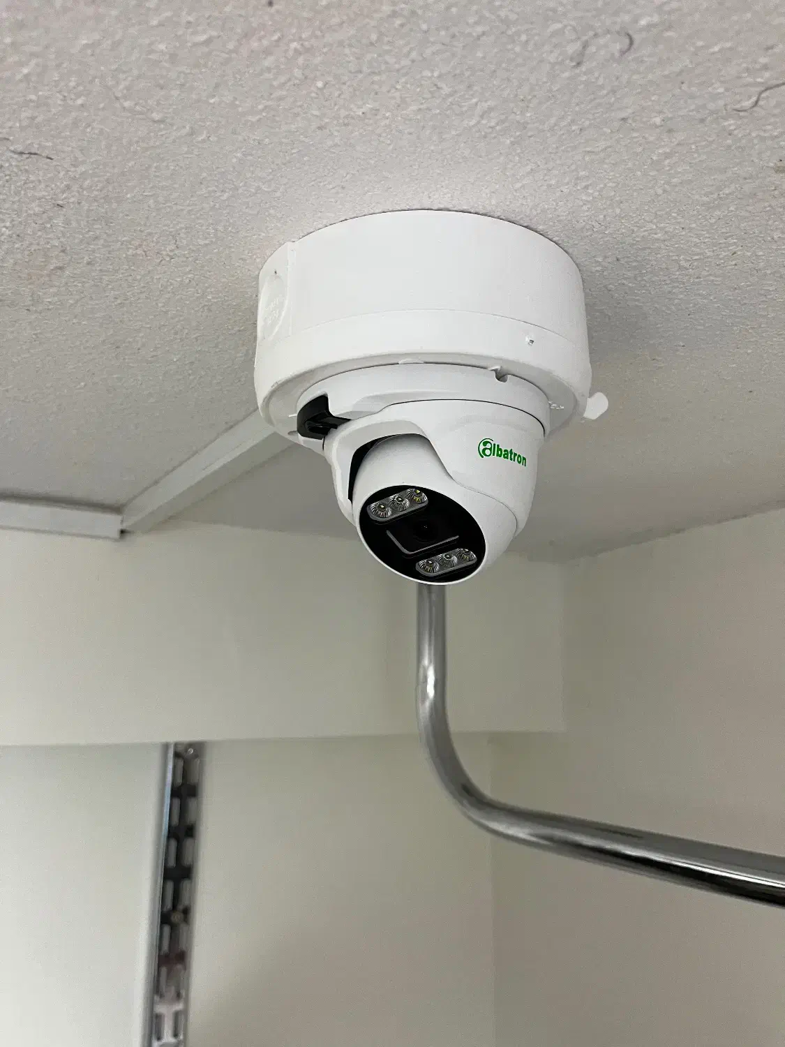 دوربین مداربسته|دوربین مداربسته|شهرکرد, |دیوار