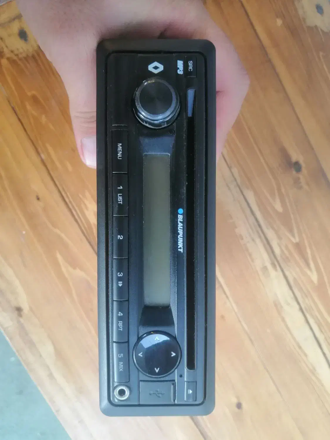 ظبط فابریکی ال نود و ساندرو و پارس داشبورد جدید|قطعات یدکی و لوازم جانبی|شیراز, کاراندیش|دیوار