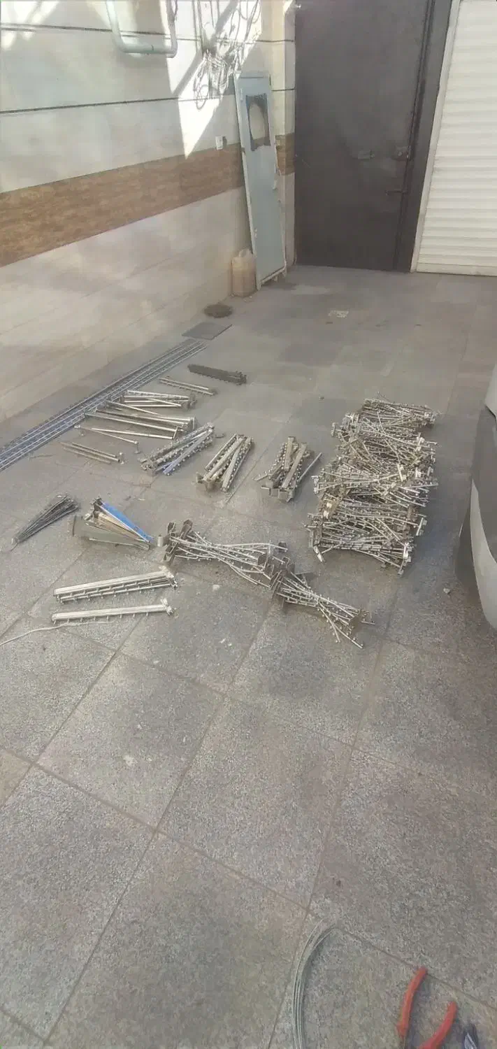 رگال لباس استیل انواع مختلف عددی|بندرخت و رختآویز|زنجان, |دیوار