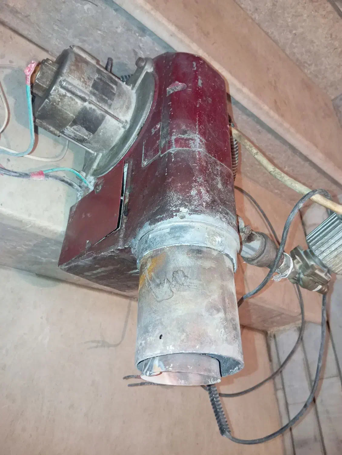 مشعل برقی|ابزارآلات|بروجن, |دیوار