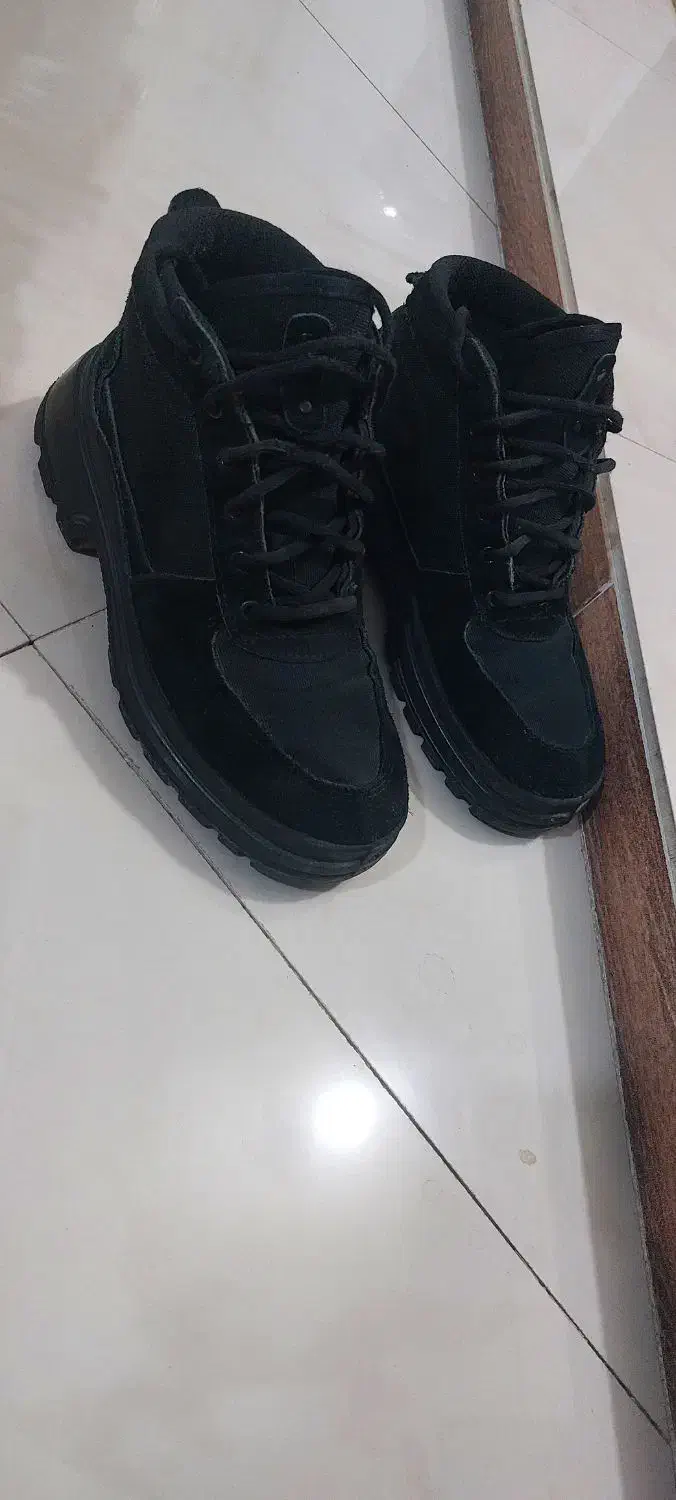 یک جفت نیم بوت کاملا سالم سایز 40|کیف، کفش، کمربند|گنبد کاووس, |دیوار