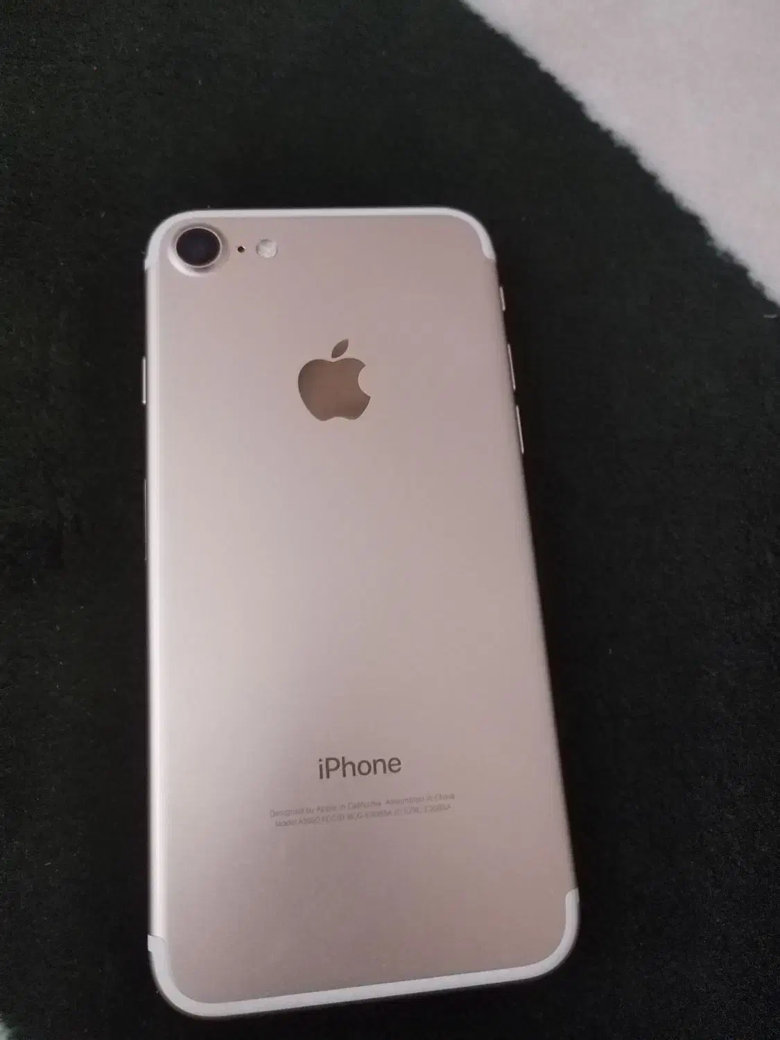 اپل ۷ گلد ۳۲ گیگ|موبایل|گنبد کاووس, |دیوار