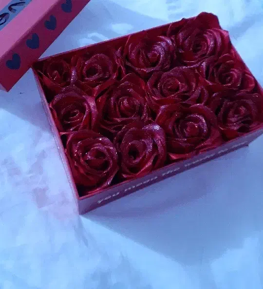 باکس شاین دار|گل مصنوعی|سقز, |دیوار