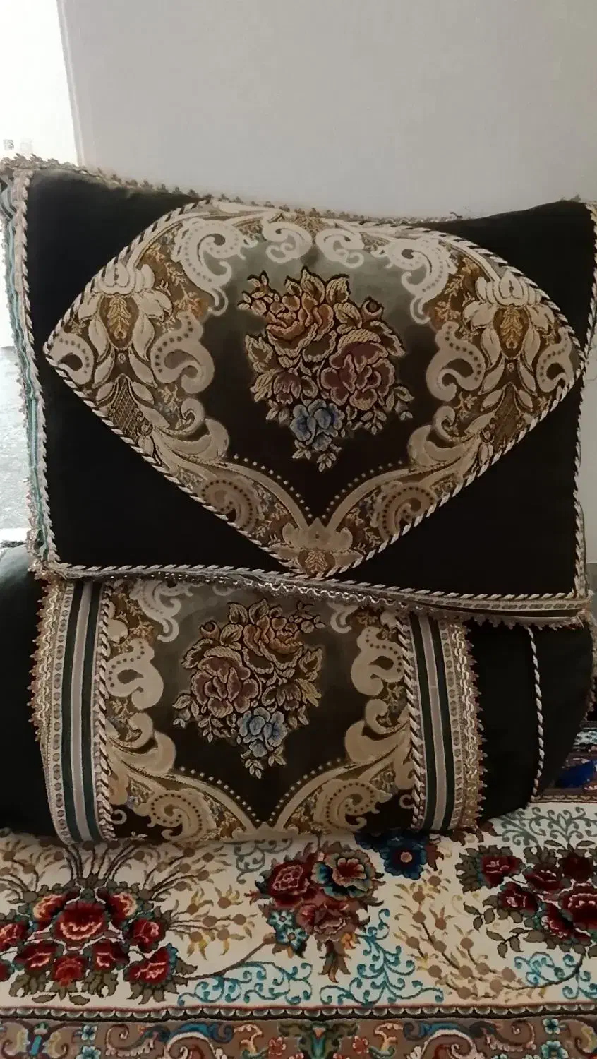 پشتی و بالشت|پشتی|یاسوج, |دیوار