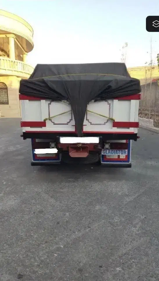 خاور813سینه صاف|خودرو سنگین|قم, لسانی|دیوار