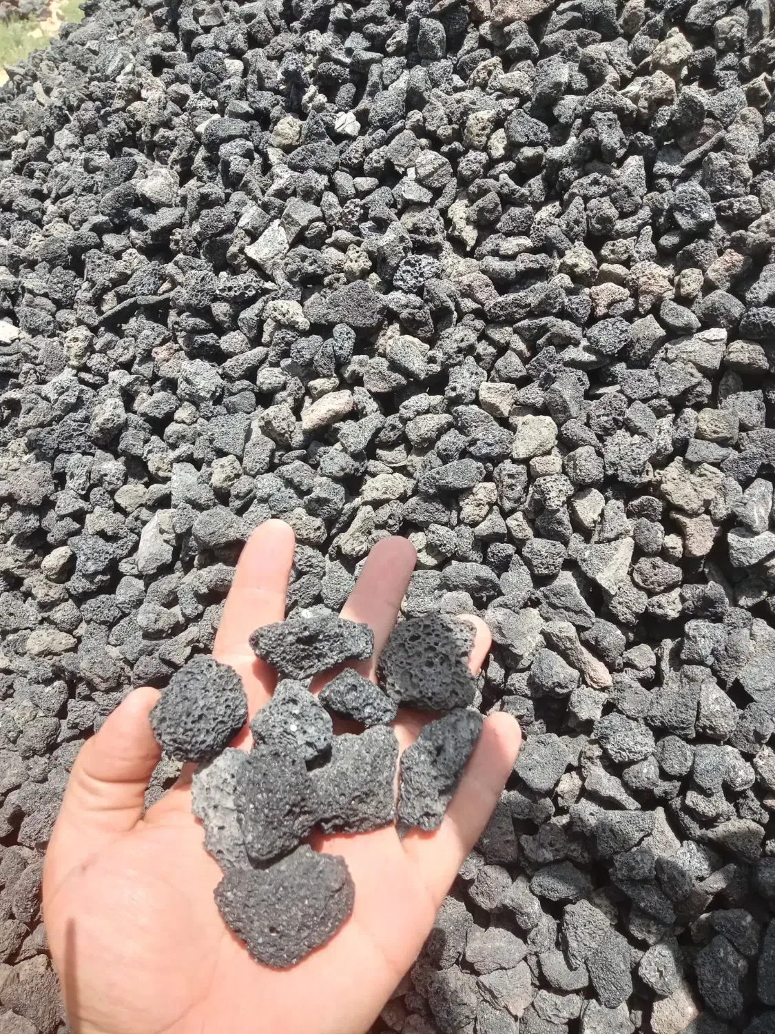 پوکه مشکی درجه یک|عمدهفروشی|ری, کارخانه سیمان|دیوار