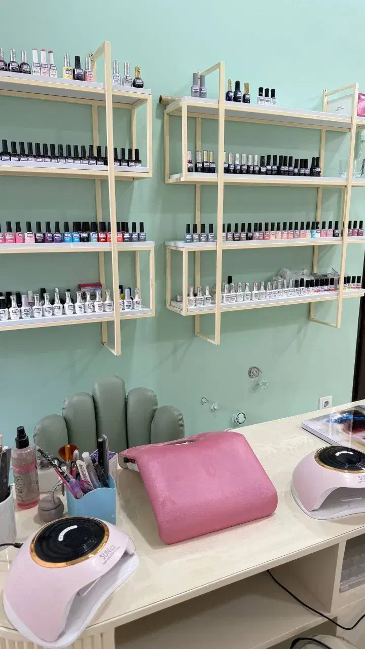 ناخن کار درصدی و اجاره ،بندکار منشی|استخدام درمانی، زیبایی، بهداشتی|تهران, ونک|دیوار