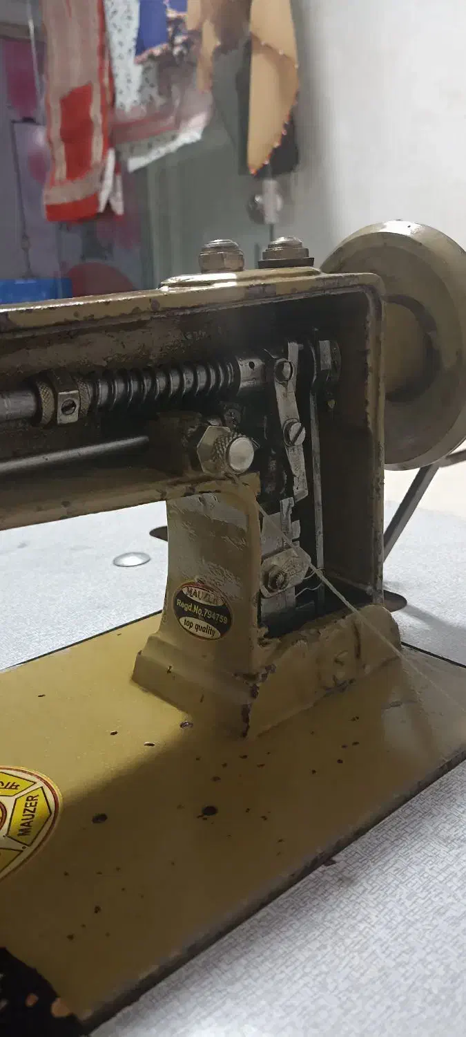 چرخ زه دوزی کشوکی|چرخ خیاطی و ریسندگی|مهرستان, |دیوار