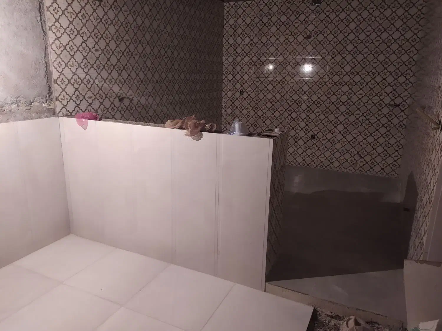 کاشیکاری وسنگکاری.دیوارچینی وسیمانکاری|خدمات پیشه و مهارت|یزد, |دیوار