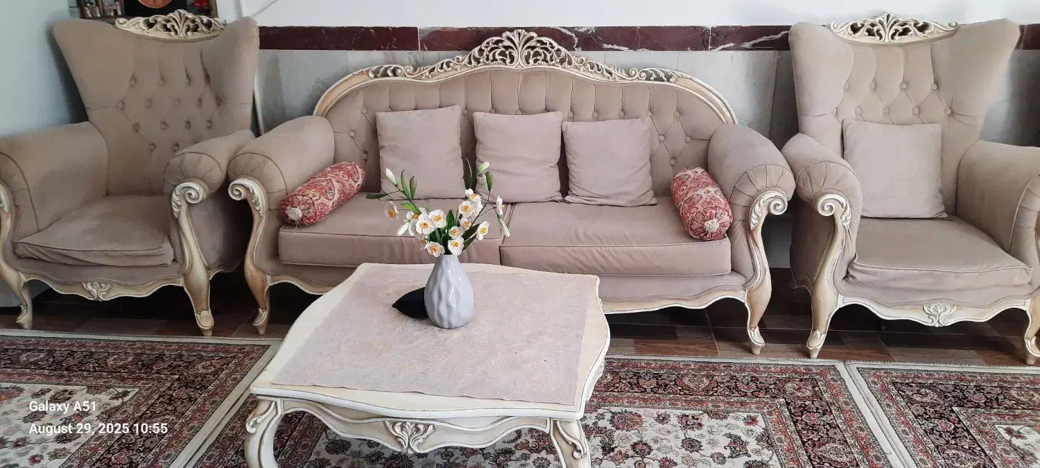 مبل ۷ نفره با میز و عسلی|مبلمان خانگی و میز عسلی|سقز, |دیوار