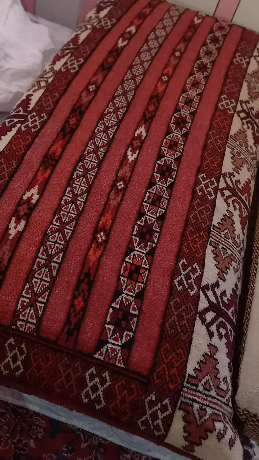 پشتی|پشتی|سراب, |دیوار