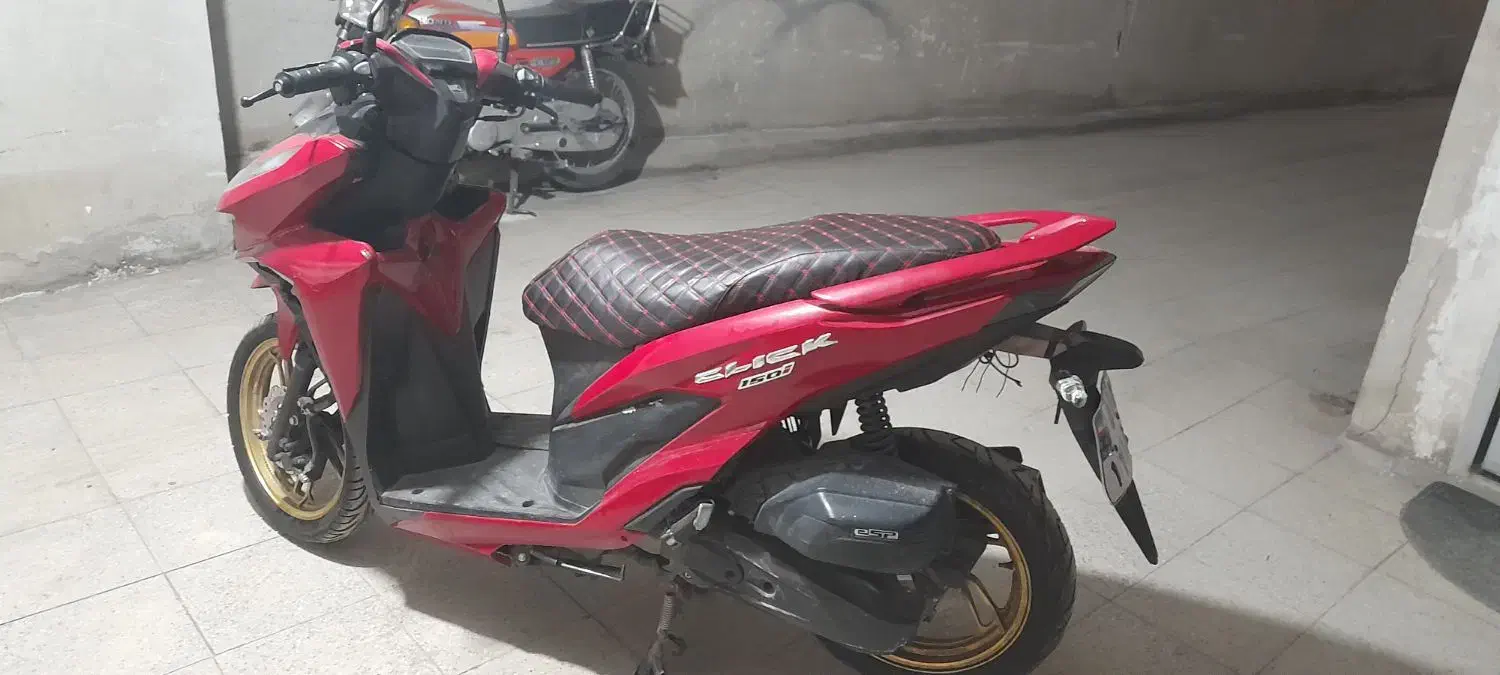 کلیک 150|موتورسیکلت|همدان, |دیوار