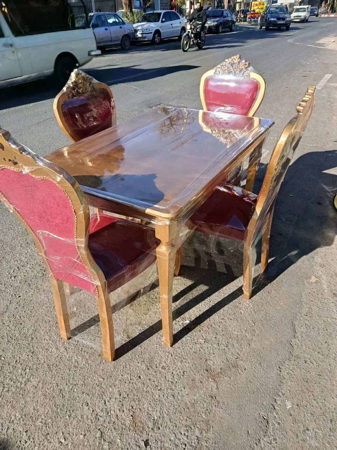 میز نهارخوری 4نفره درحدنو|میز و صندلی غذاخوری|سبزوار, طبرسی (جعفرآباد)|دیوار