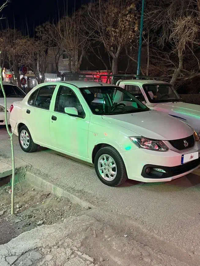 ساینا مدل ۱۴۰۱|خودرو سواری و وانت|خمینی‌شهر, |دیوار