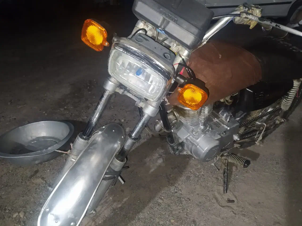 موتور|موتورسیکلت|کهنوج, |دیوار